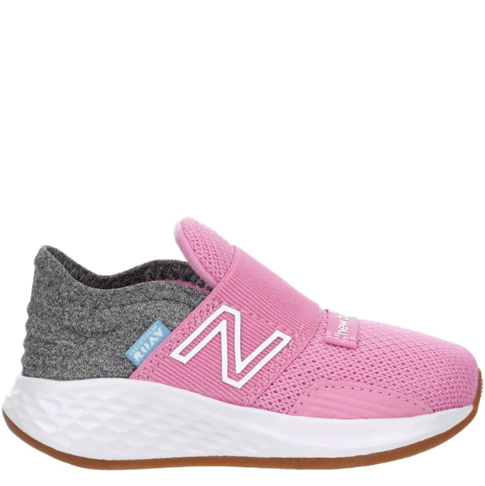 New Balance Girls Infant Roav Sneaker