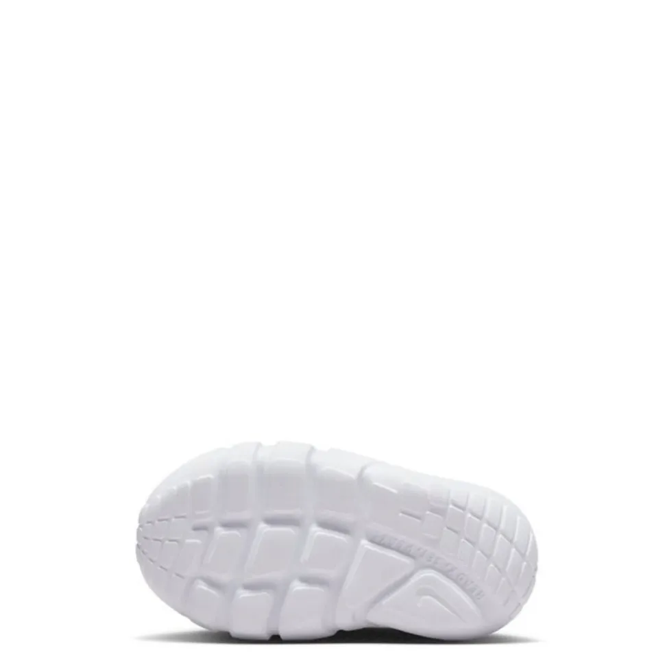 Nike Boys Infant And Toddler Flex Runner Slip On Sneaker
