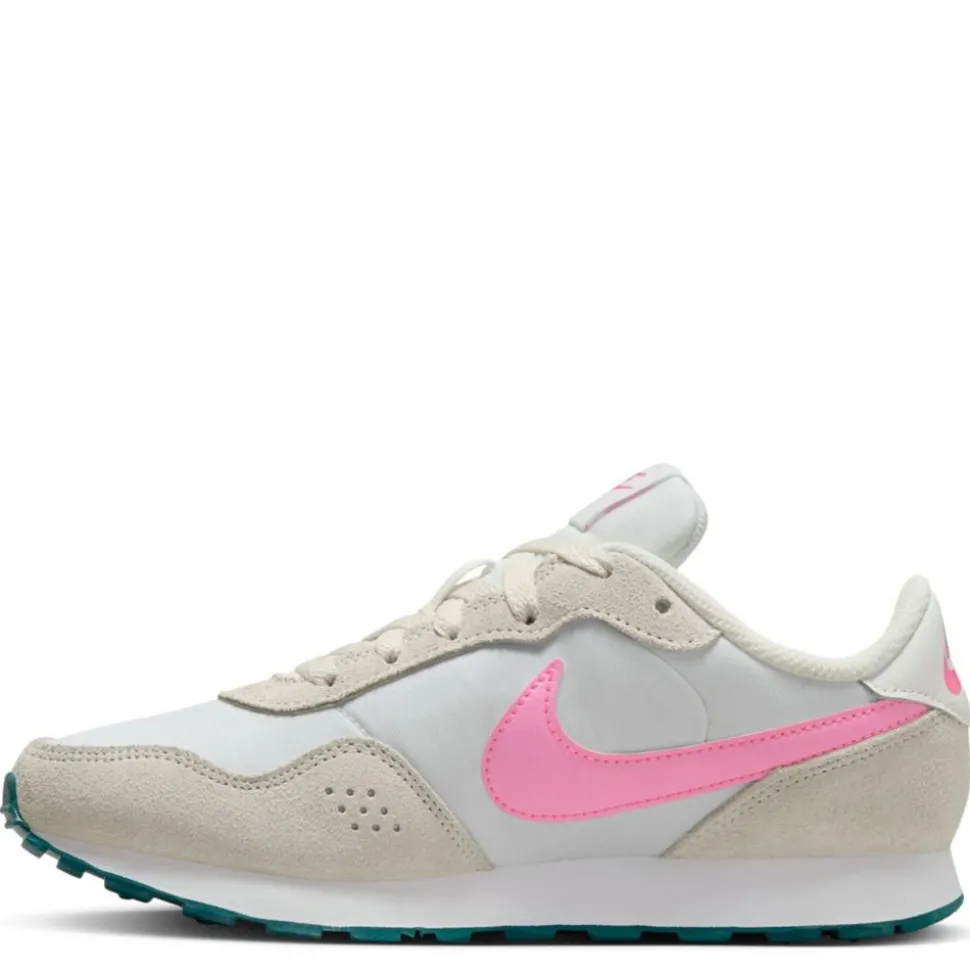 Nike Girls Valiant Sneaker