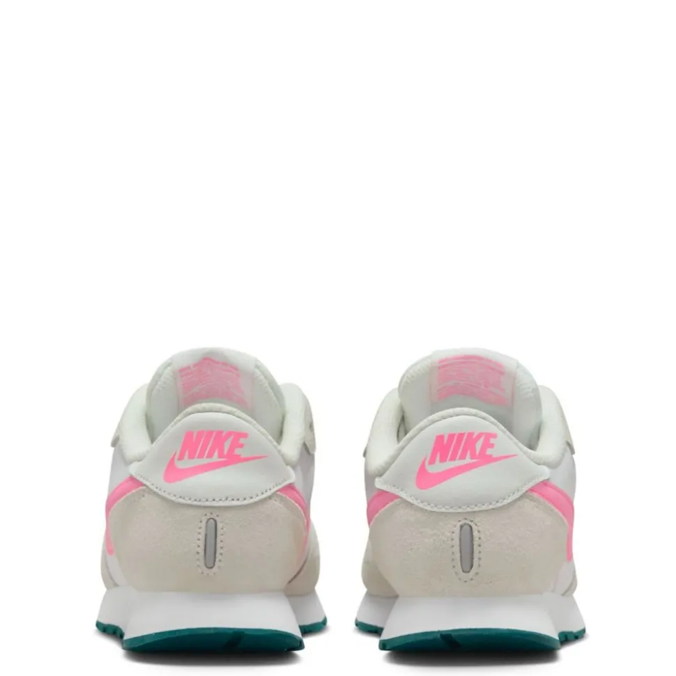 Nike Girls Valiant Sneaker