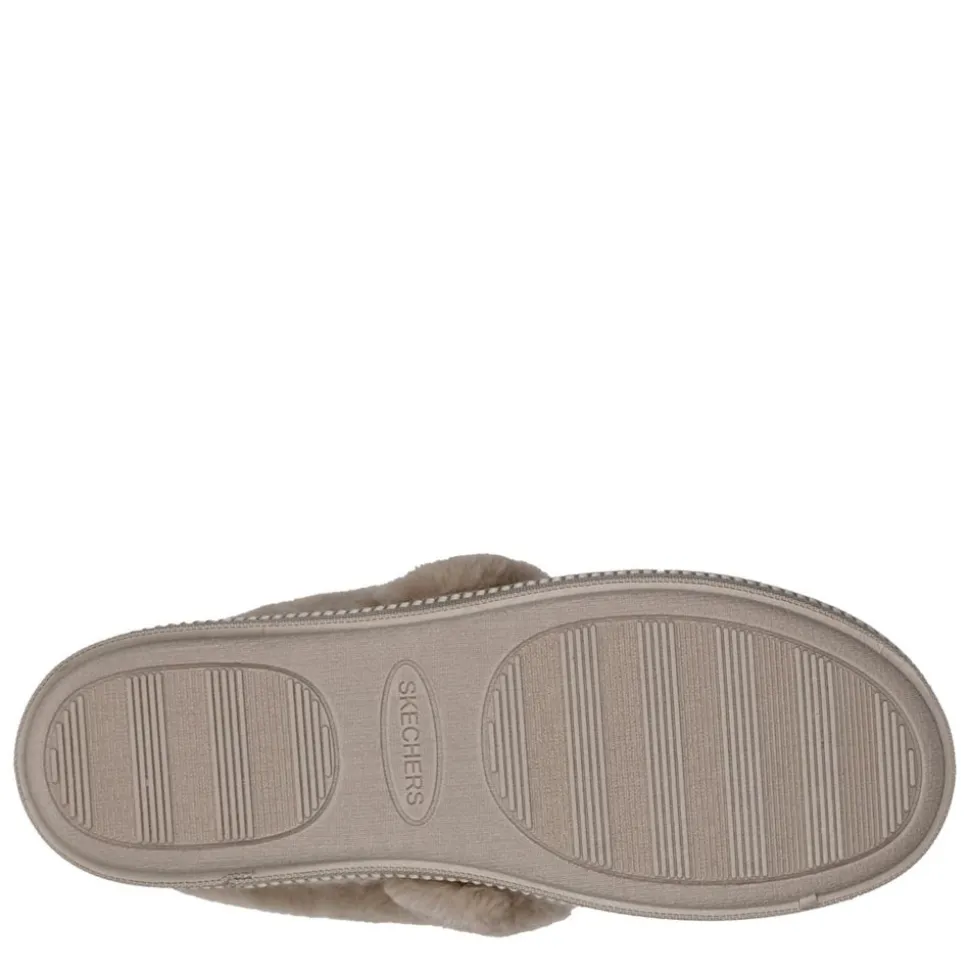 Skechers Womens Cozy Campfire Lazy Sunday Slipper